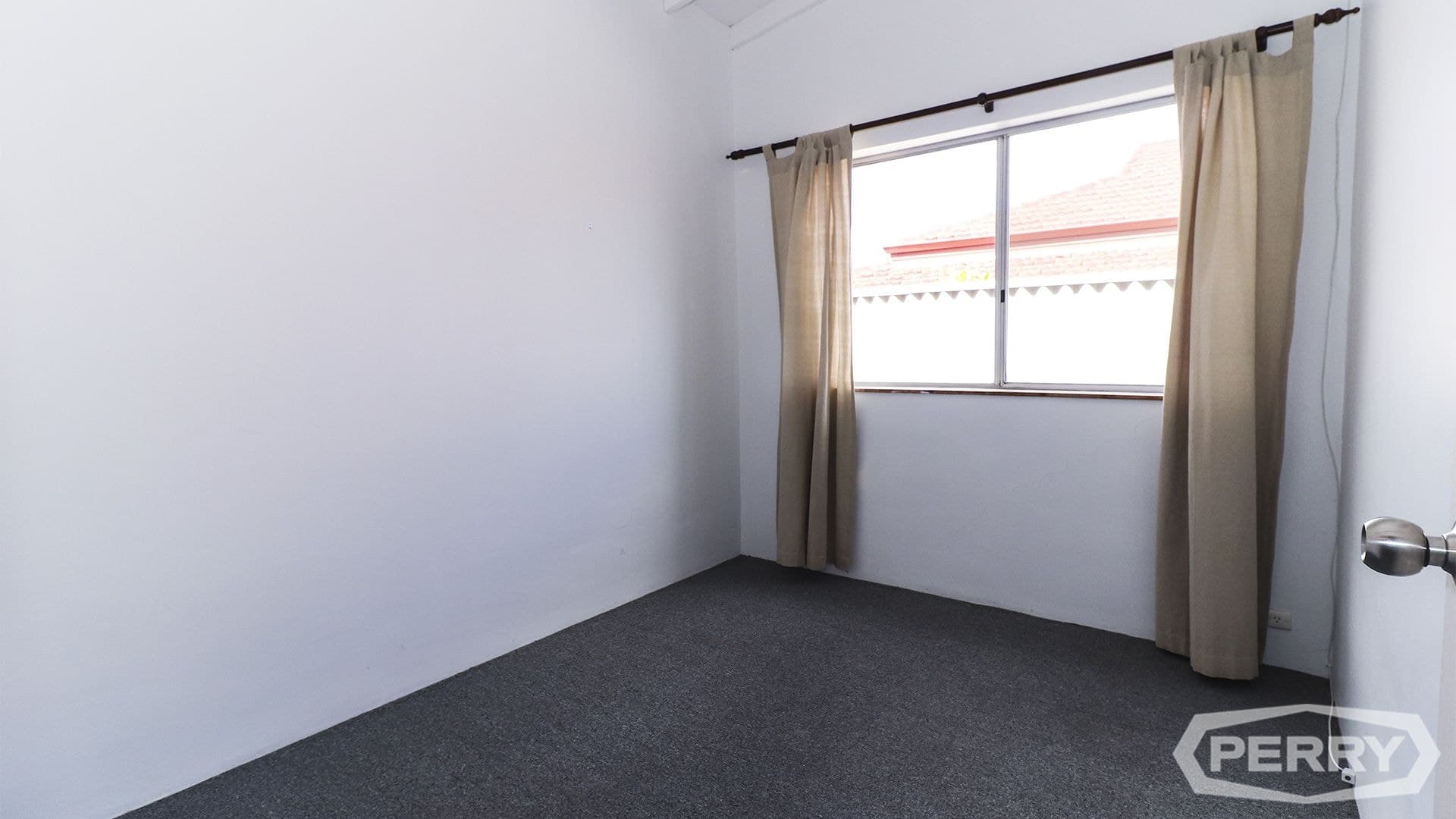 35 Ellendale Street, Golden Bay, Golden Bay - Thumbnail 8
