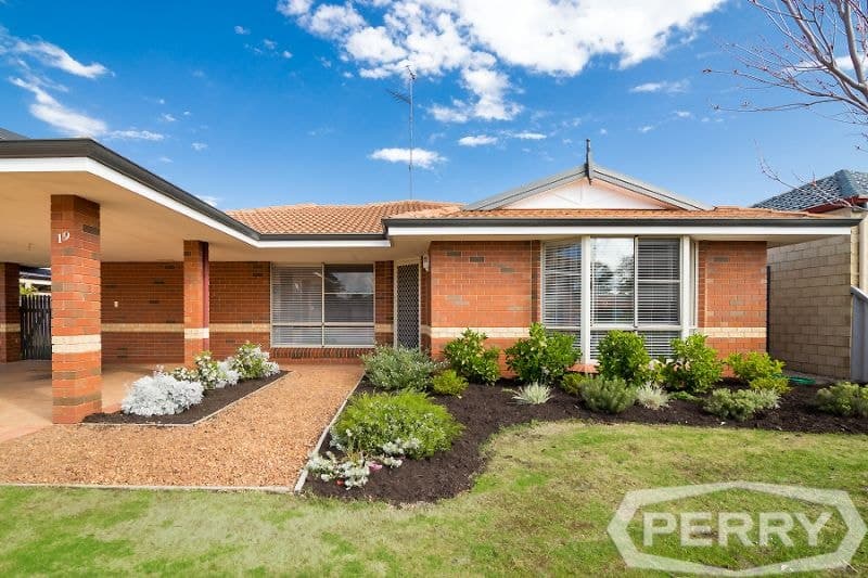 19 Rousham Crescent Erskine WA, Erskine - Thumbnail 3