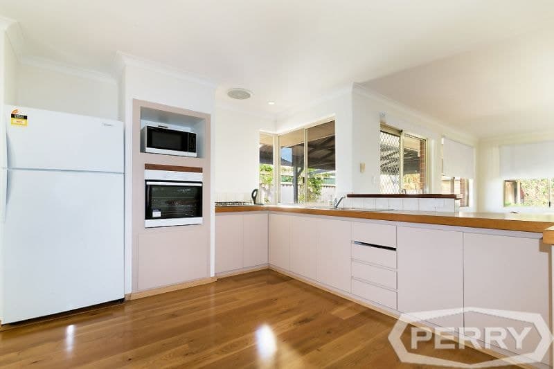19 Rousham Crescent Erskine WA, Erskine - Thumbnail 8