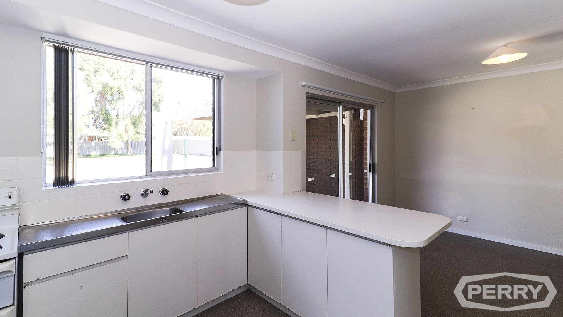 18 Pardoo Place Golden Bay WA, Golden Bay - Thumbnail 5