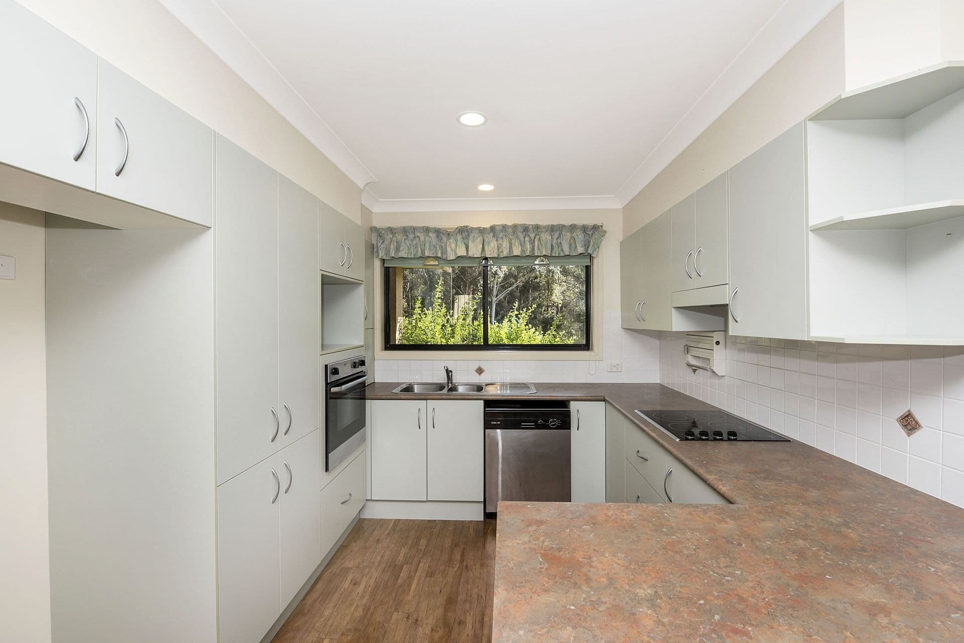 24 Jupiter Crescent Port Macquarie NSW, Port Macquarie - Thumbnail 4