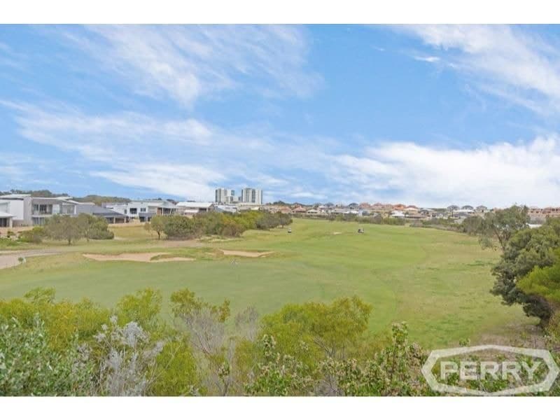 22 Lakeway Retreat DAWESVILLE WA, Dawesville - Thumbnail 4