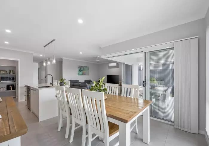 6 Granite Street, Banya, Tender - Thumbnail 6