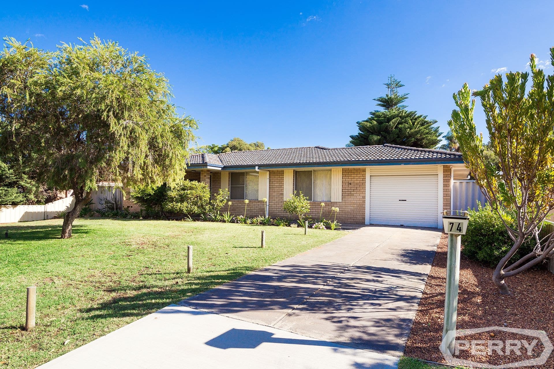 74 Davey Street Mandurah WA, Mandurah - Thumbnail 2