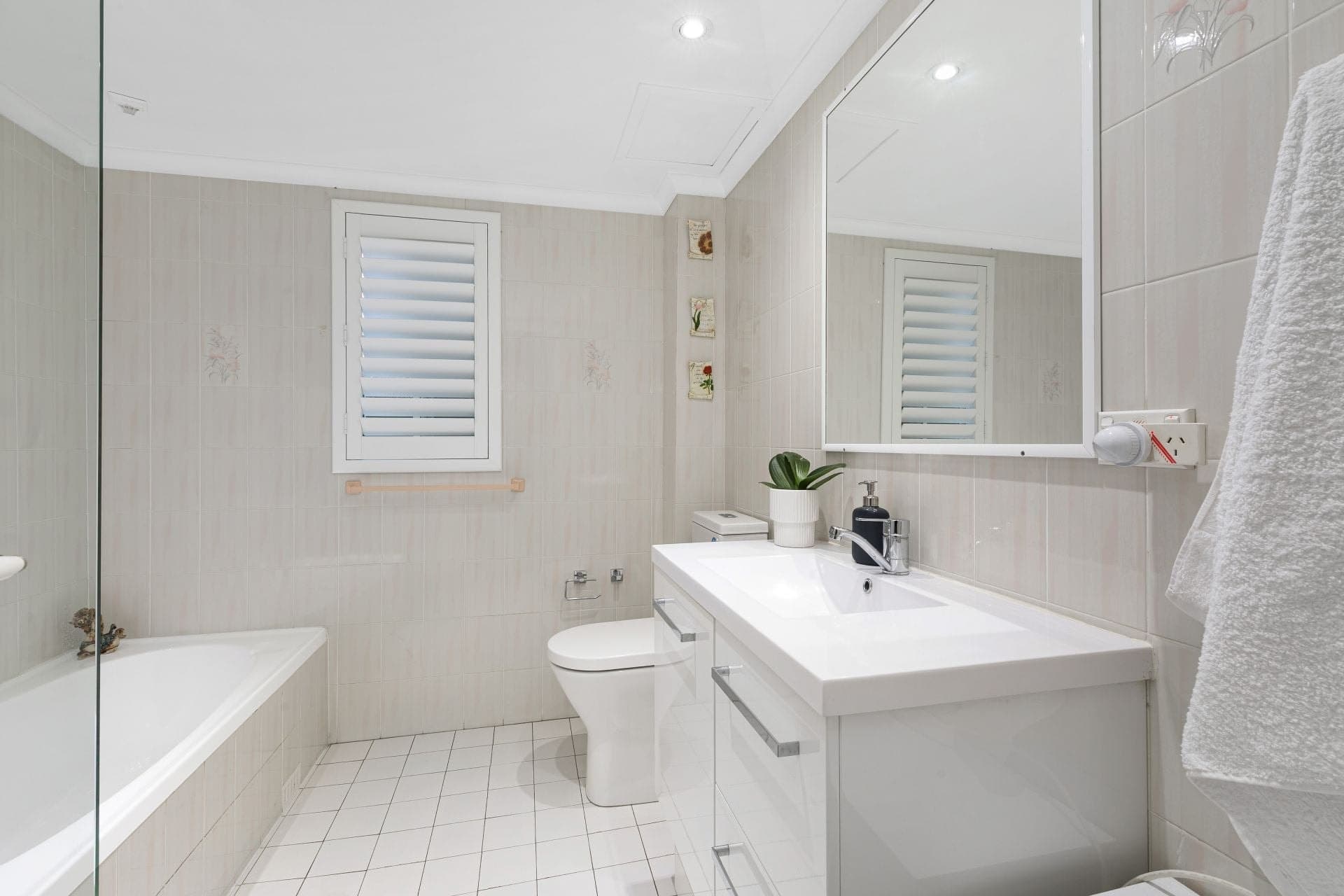 11/102-106 Flora Street Sutherland NSW, Sutherland - Thumbnail 6