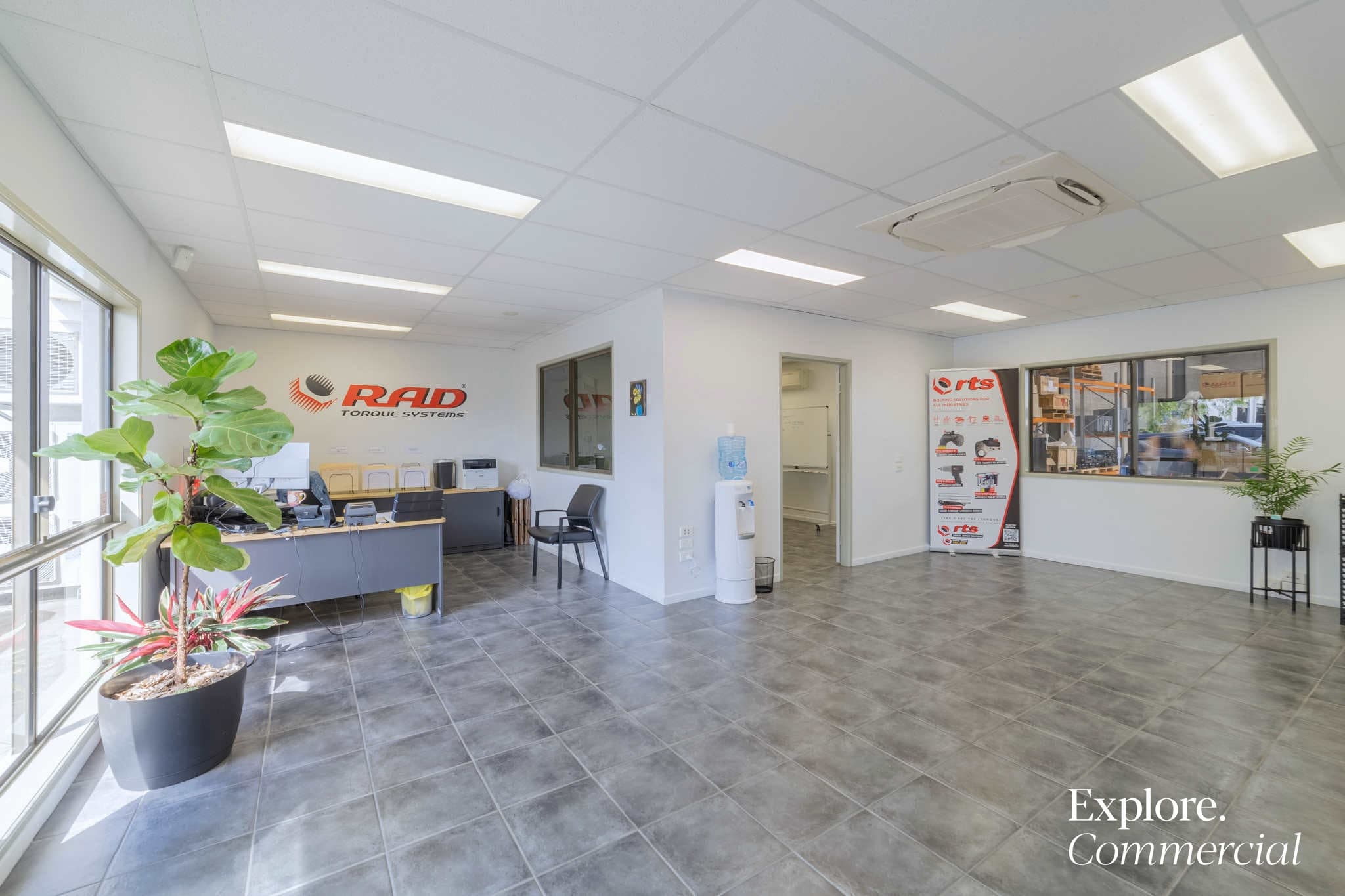 10 Peace Street, Paget - Thumbnail 5