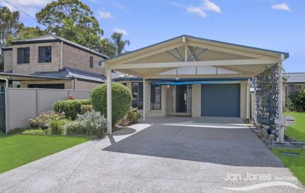 32 Benson St, Scarborough - Image 1