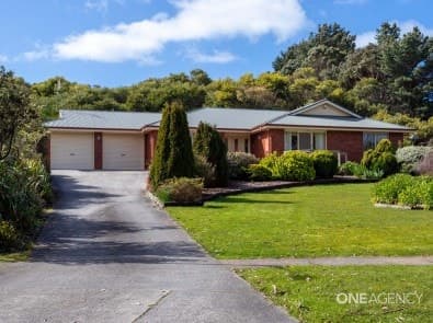 19 Golf Links Road, WYNYARD, Wynyard - Image 1