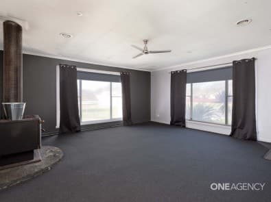 21 Wilkinson Street, WYNYARD, Wynyard - Thumbnail 4