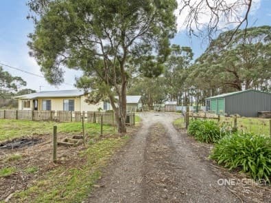 1090 Back Line Road, Wiltshire, Wiltshire - Image 1