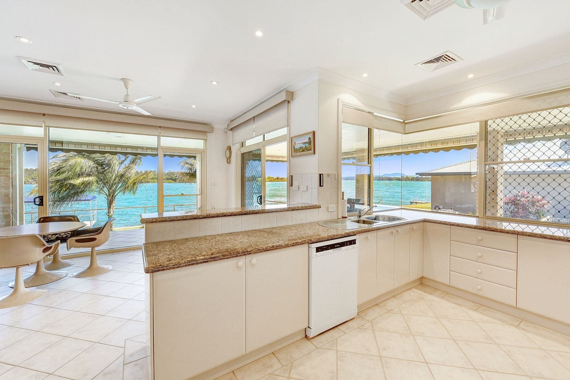 61 Riverside Drive Port Macquarie NSW, Port Macquarie - Thumbnail 6