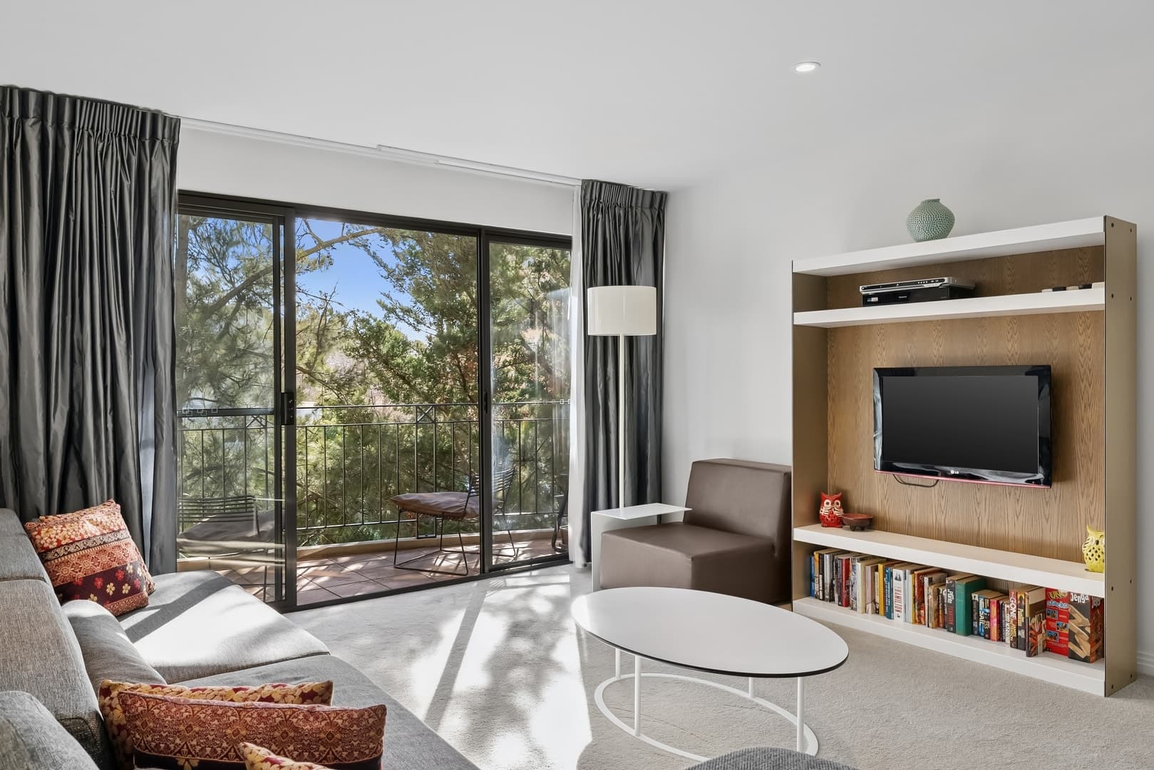 109/15 Tench Street, Kingston ACT 2604, Kingston - Thumbnail 2