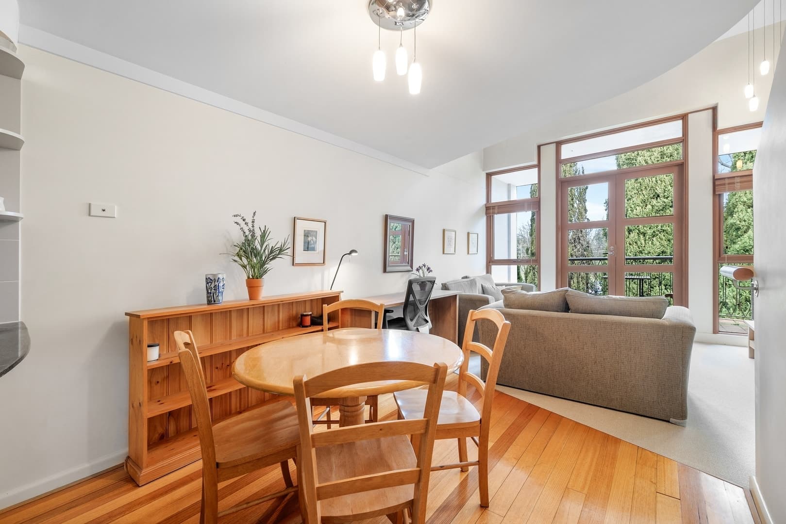 55/18 Captain Cook Crescent, Griffith ACT 2603, Griffith - Image 1