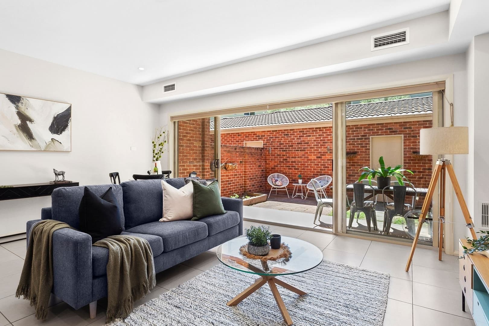 3/13 Helemon Street, Braddon ACT 2612, Braddon - Thumbnail 3