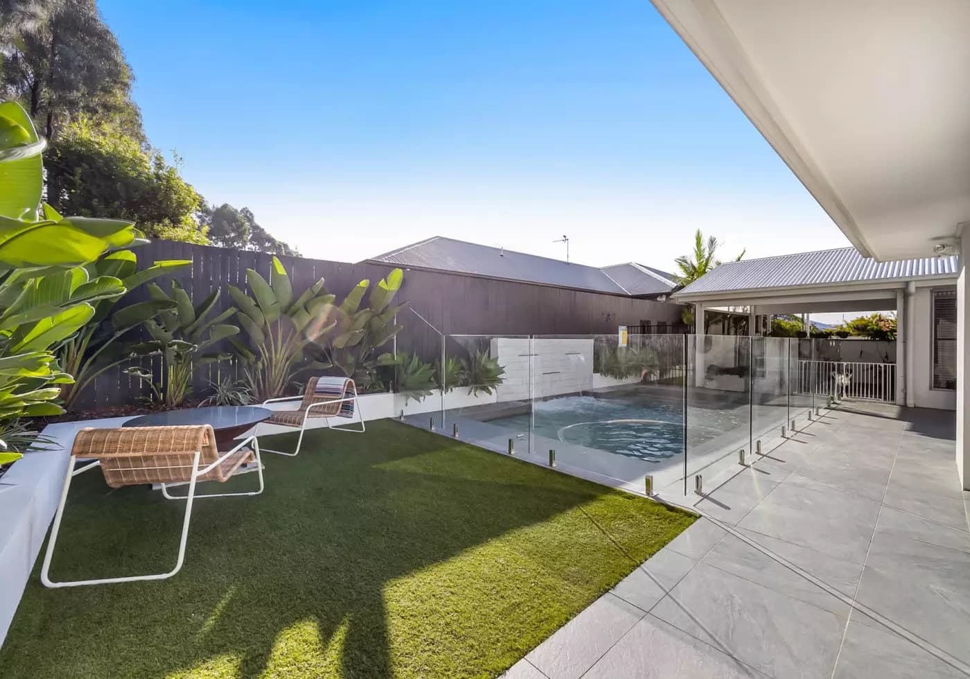 17  Lark Circuit, Mountain Creek, Tender - Thumbnail 2