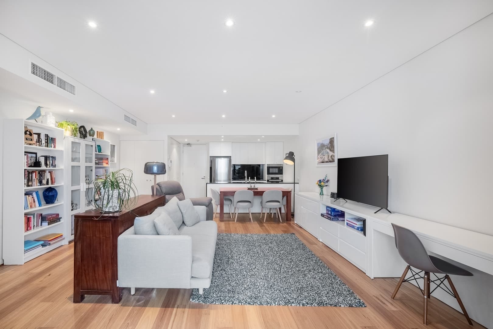 7/20 Eyre Street, Kingston ACT 2604, Kingston - Thumbnail 3