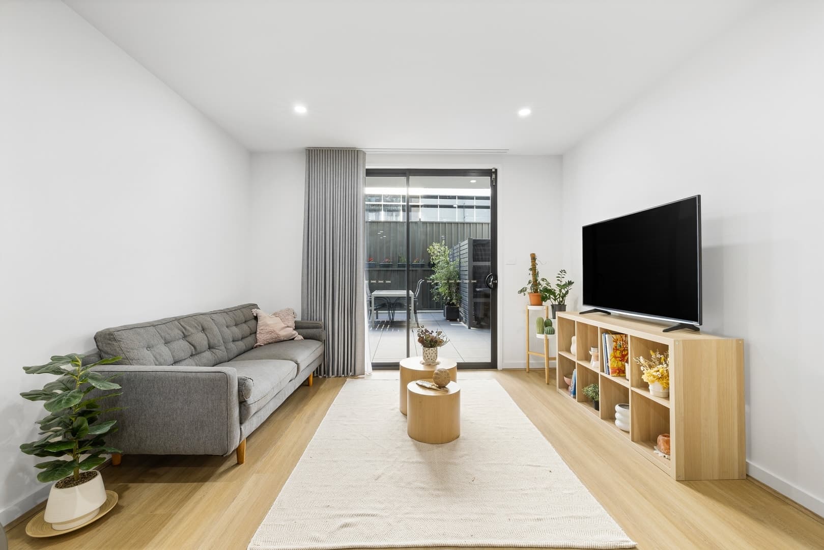 3/74 Leichhardt Street, Griffith ACT 2603, Griffith - Thumbnail 2