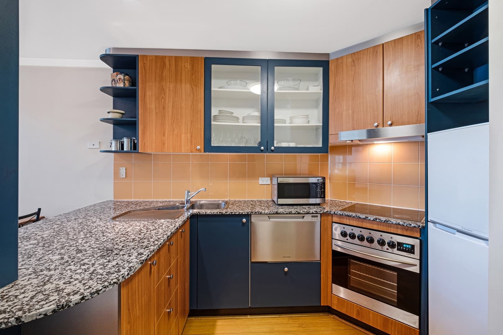 10/18 Captain Cook Crescent, Griffith ACT 2603, Griffith - Thumbnail 4