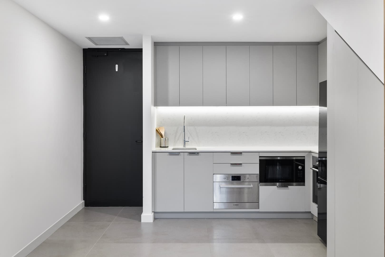 20/22 Canberra Avenue, Forrest ACT 2603, Forrest - Thumbnail 3