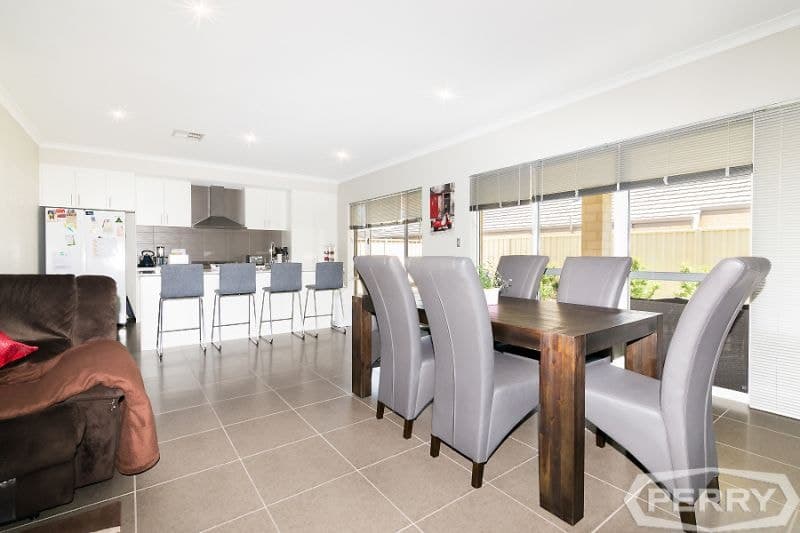 5 Indoon Way Lakelands WA, Lakelands - Thumbnail 5