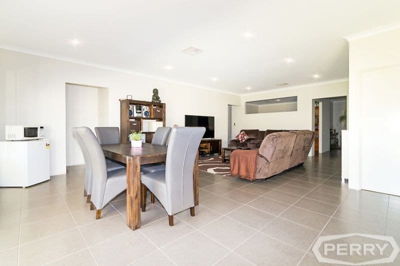 5 Indoon Way Lakelands WA, Lakelands - Thumbnail 8