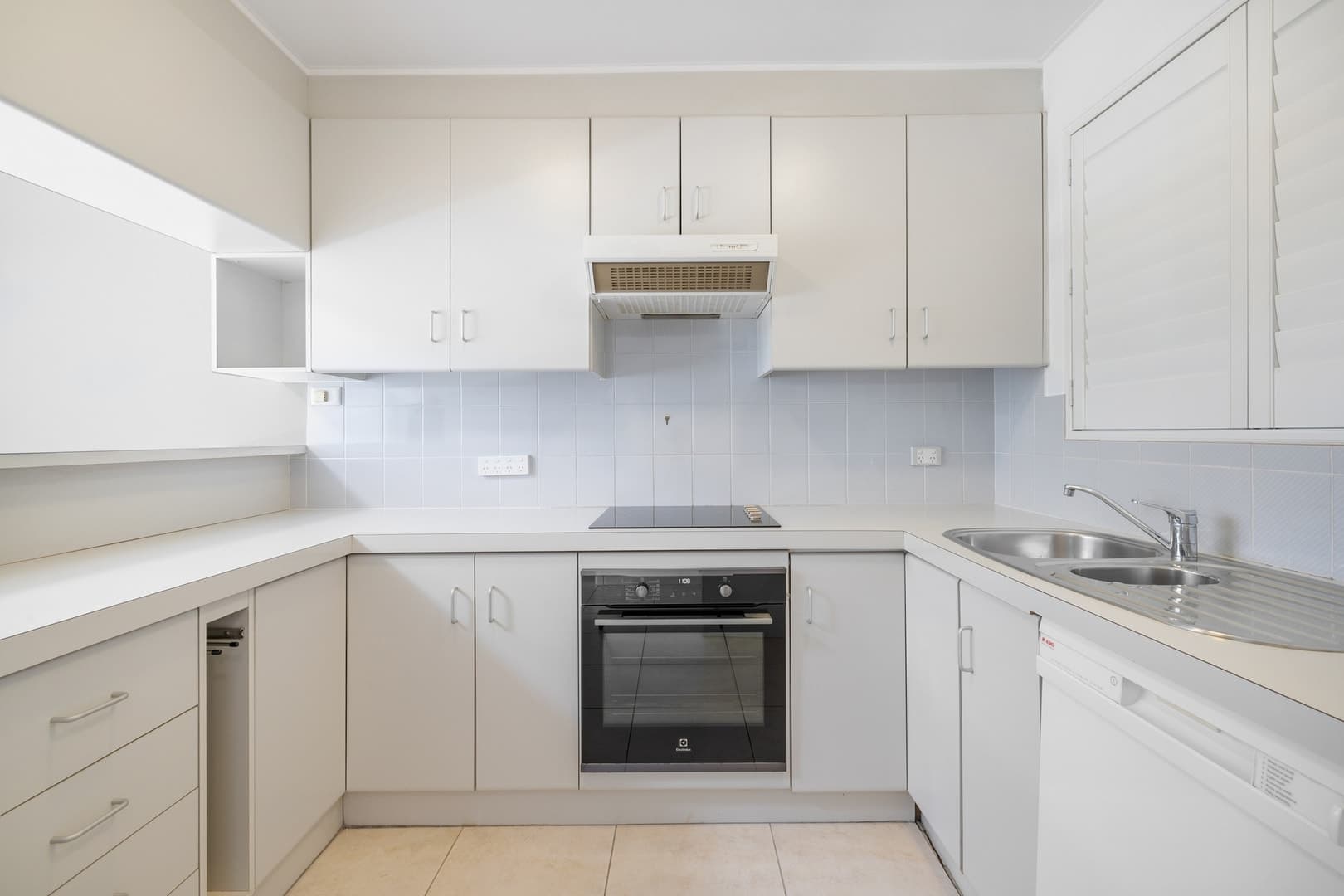 110/10 Currie Crescent, Griffith ACT 2603, Griffith - Thumbnail 4