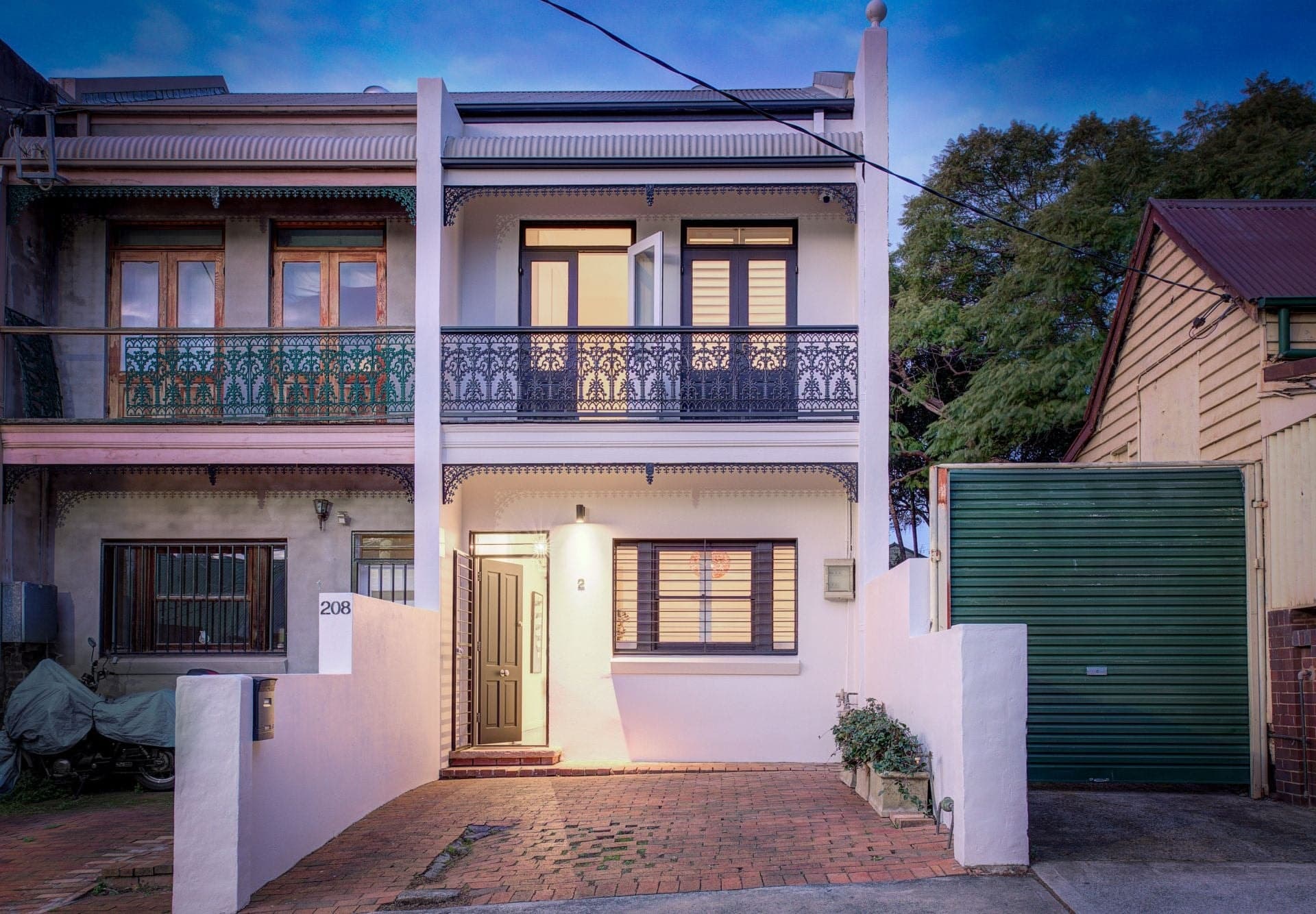 2/208 Church Street, Newtown, Newtown - Image 1