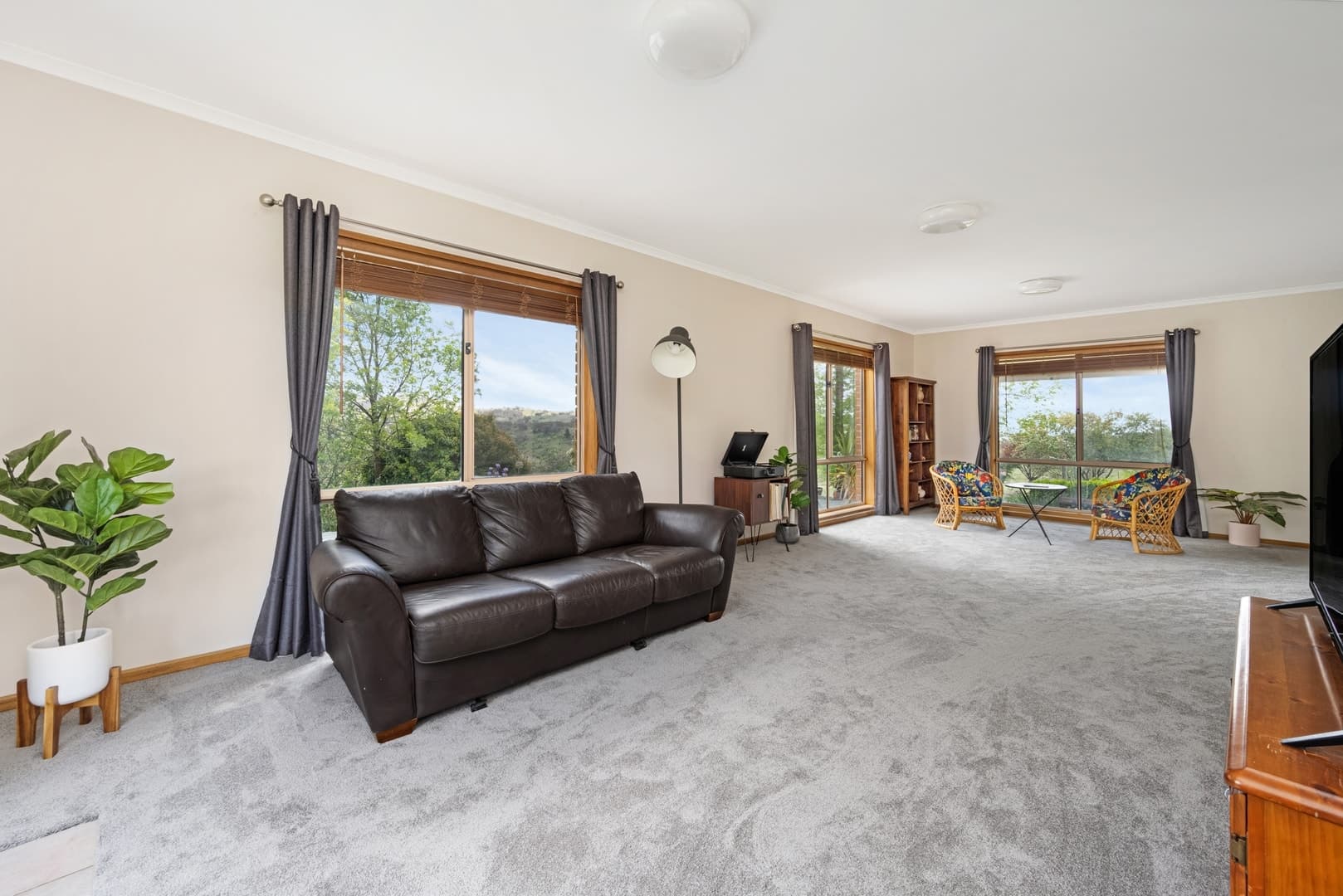 174 Fernleigh Drive, Googong NSW 2620, Googong - Thumbnail 8