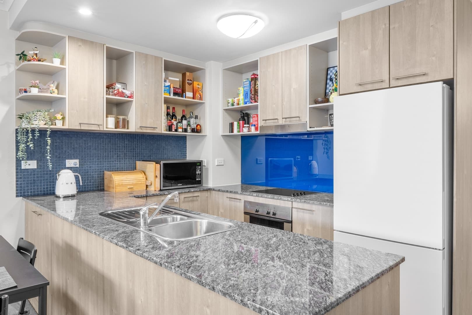 502/16 Moore Street, City ACT 2601, City - Thumbnail 3