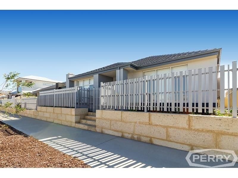 14 Minstrell Way MADORA BAY WA, Madora Bay - Thumbnail 2
