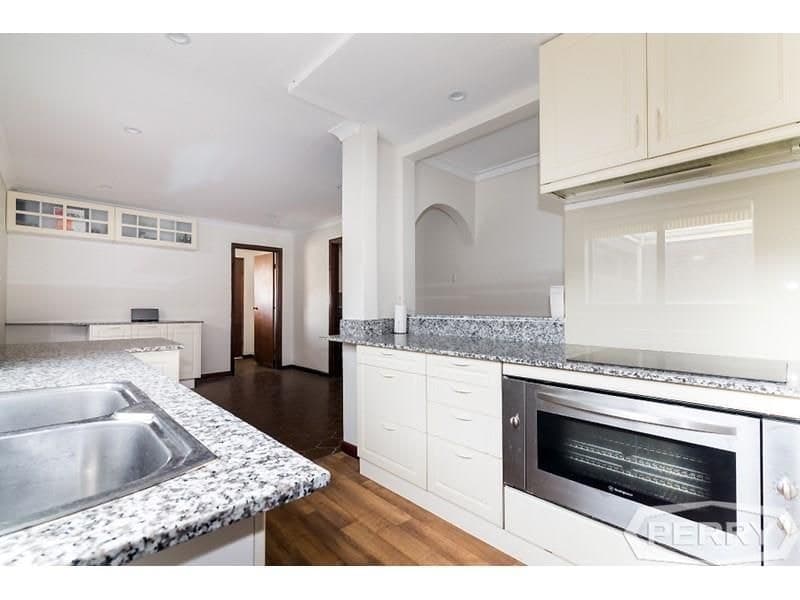 30 Pallas Way SAN REMO WA, San Remo - Thumbnail 2