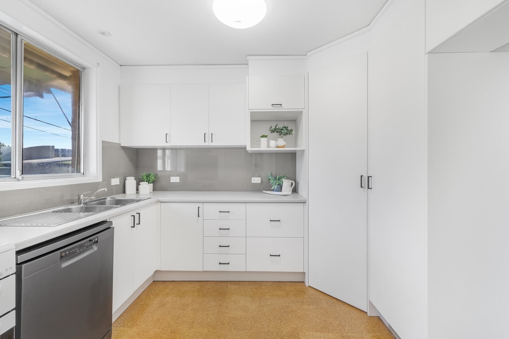 16 Embley Street, Holder ACT 2611, Holder - Thumbnail 6