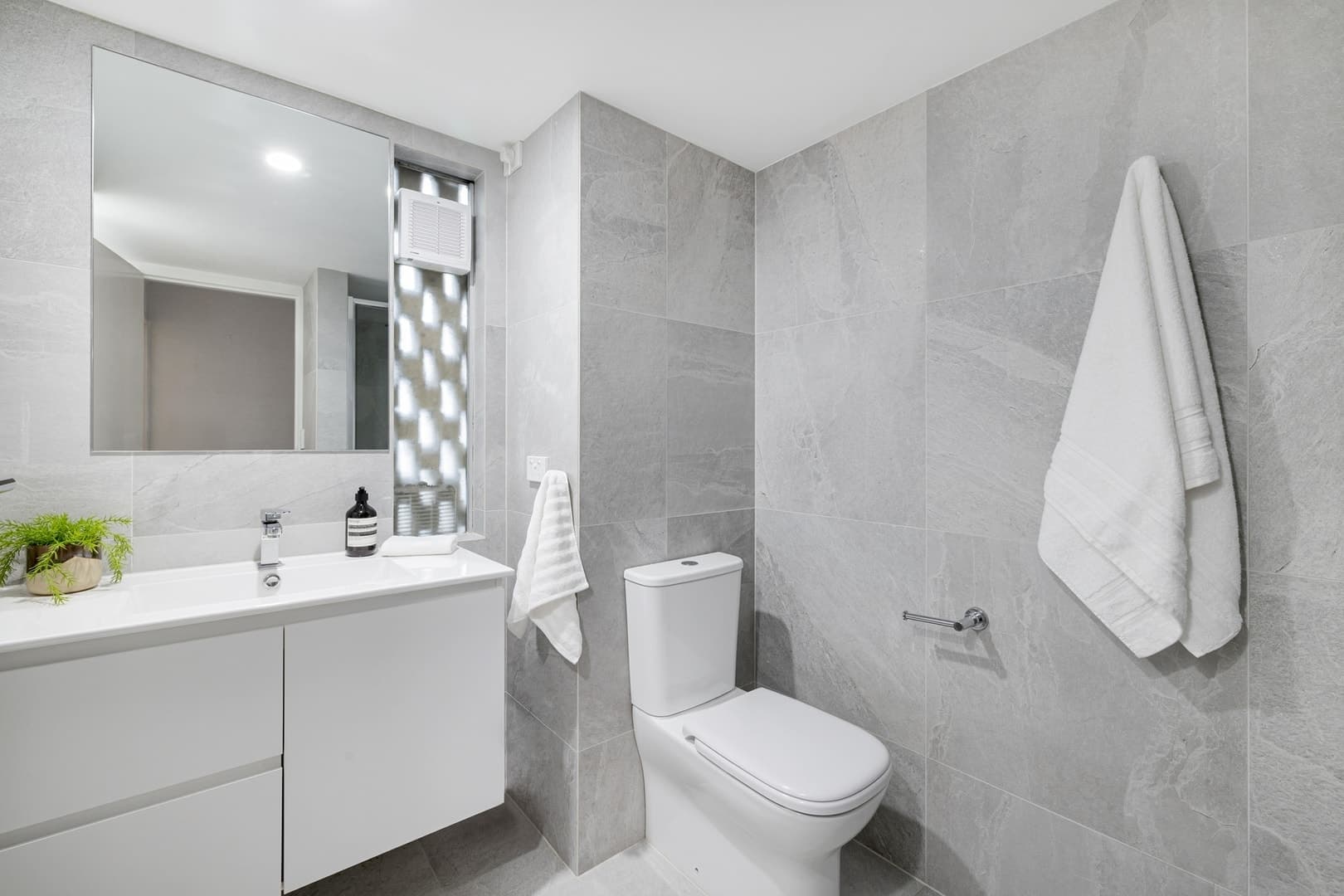 2/47 Eyre Street, Kingston ACT 2604, Kingston - Thumbnail 7