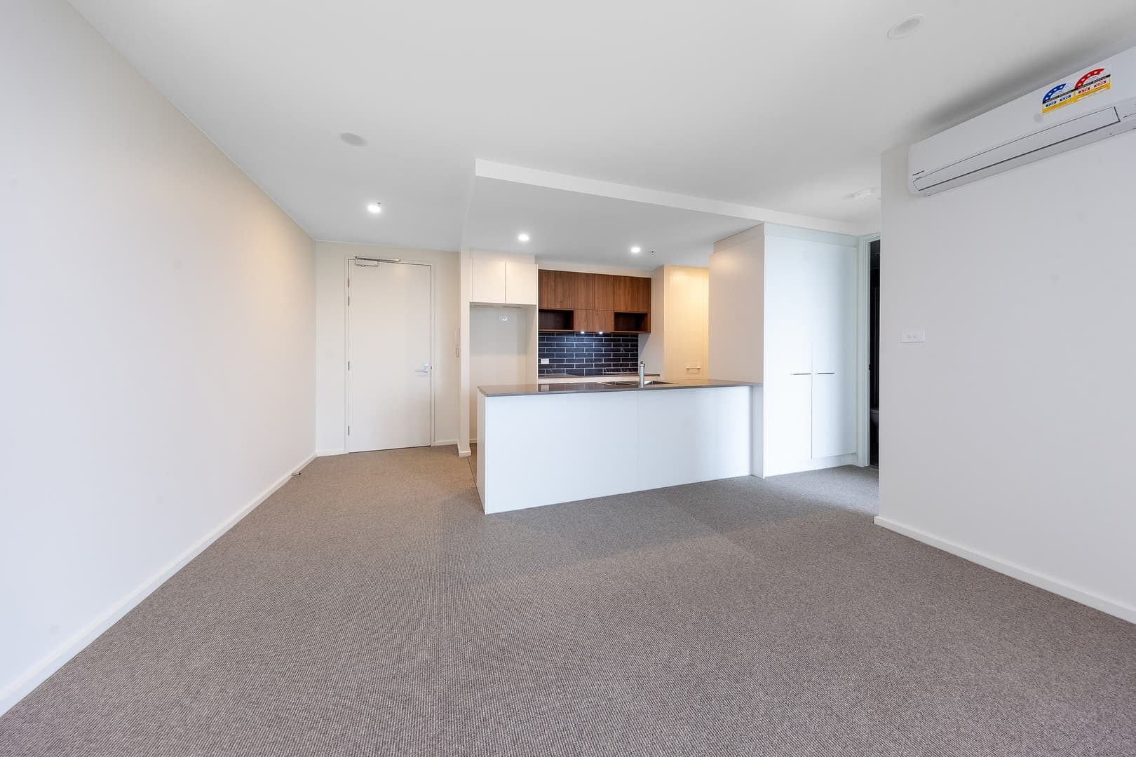 142/15 Irving Street, Phillip ACT 2606, Phillip - Thumbnail 3