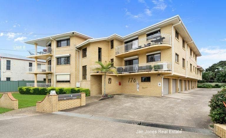 Unit 8, Clontarf - Image 1