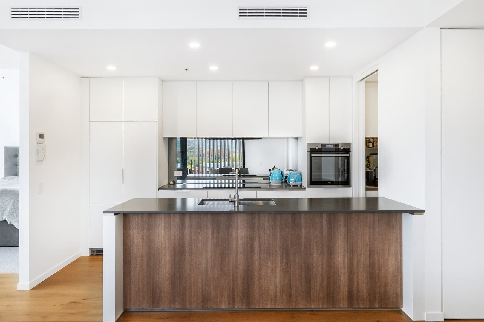601/82 Wentworth Avenue, Kingston ACT 2604, Kingston - Thumbnail 6