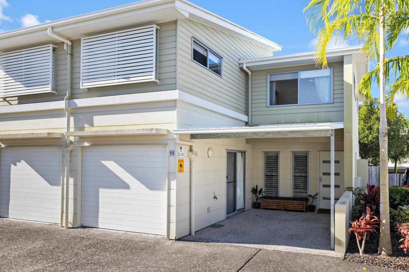 22/11 Crayfish Street, Mountain Creek, Tender - Image 1