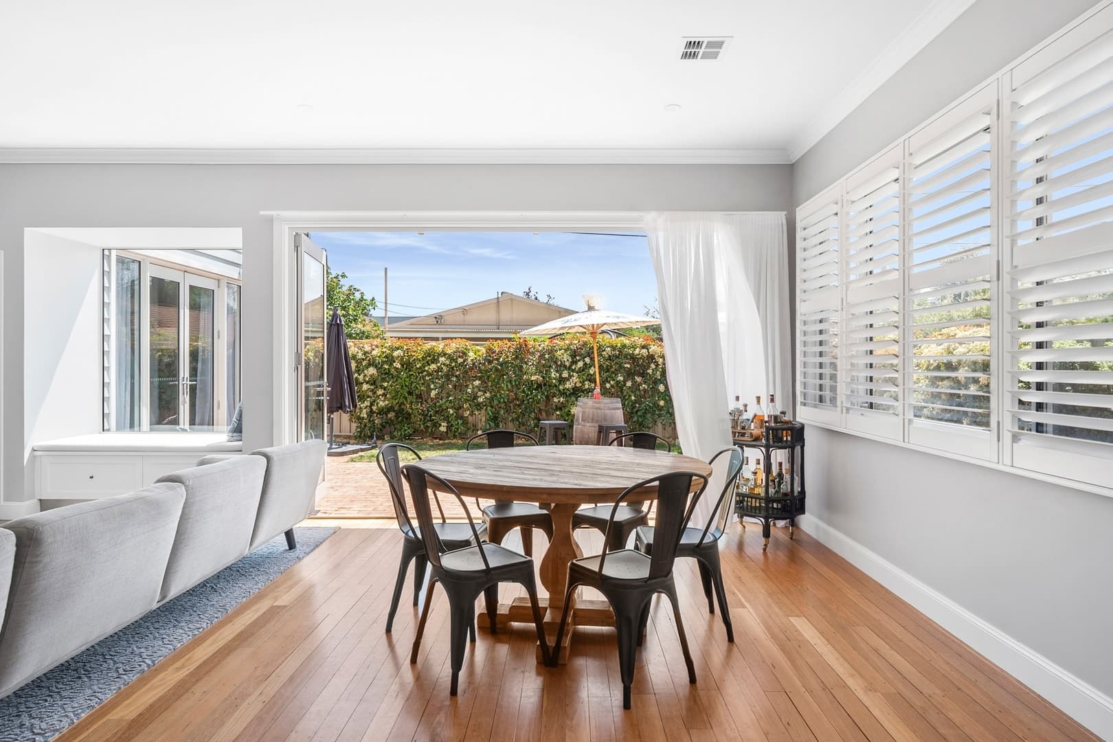 27 Wambool Street, Narrabundah ACT 2604, Narrabundah - Thumbnail 4