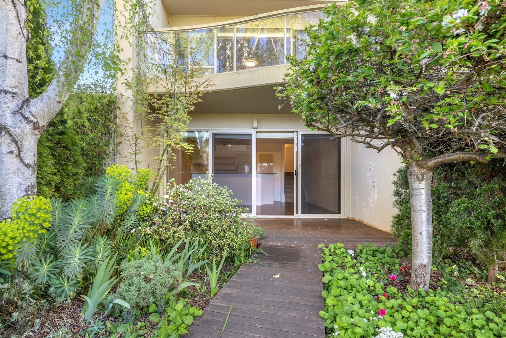 10/49 Leahy Close, Narrabundah ACT 2604, Narrabundah - Thumbnail 2