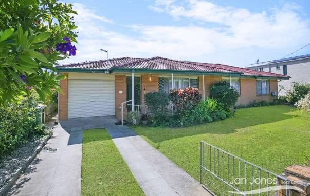42 Bramble Street, Woody Point - Image 1