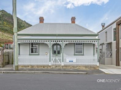 4 Alexander Terrace, Stanley, Stanley - Image 1