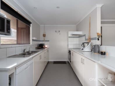 20 Delacey Street, Somerset, Somerset - Thumbnail 4