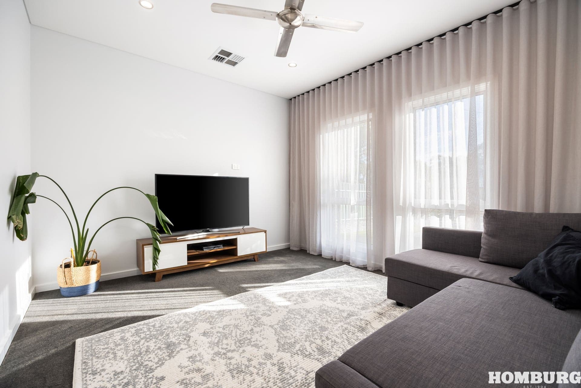 2 Centenary Avenue, NURIOOTPA, SA 5355, Nuriootpa - Thumbnail 2