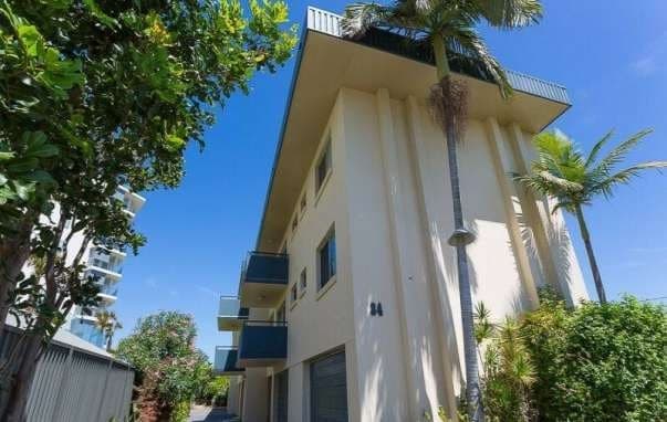 Unit 3/34 Woodcliffe Cres, Woody Point - Image 1