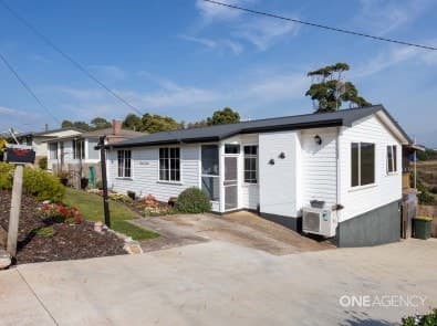 24 Ogden Street, Acton, Acton - Image 1