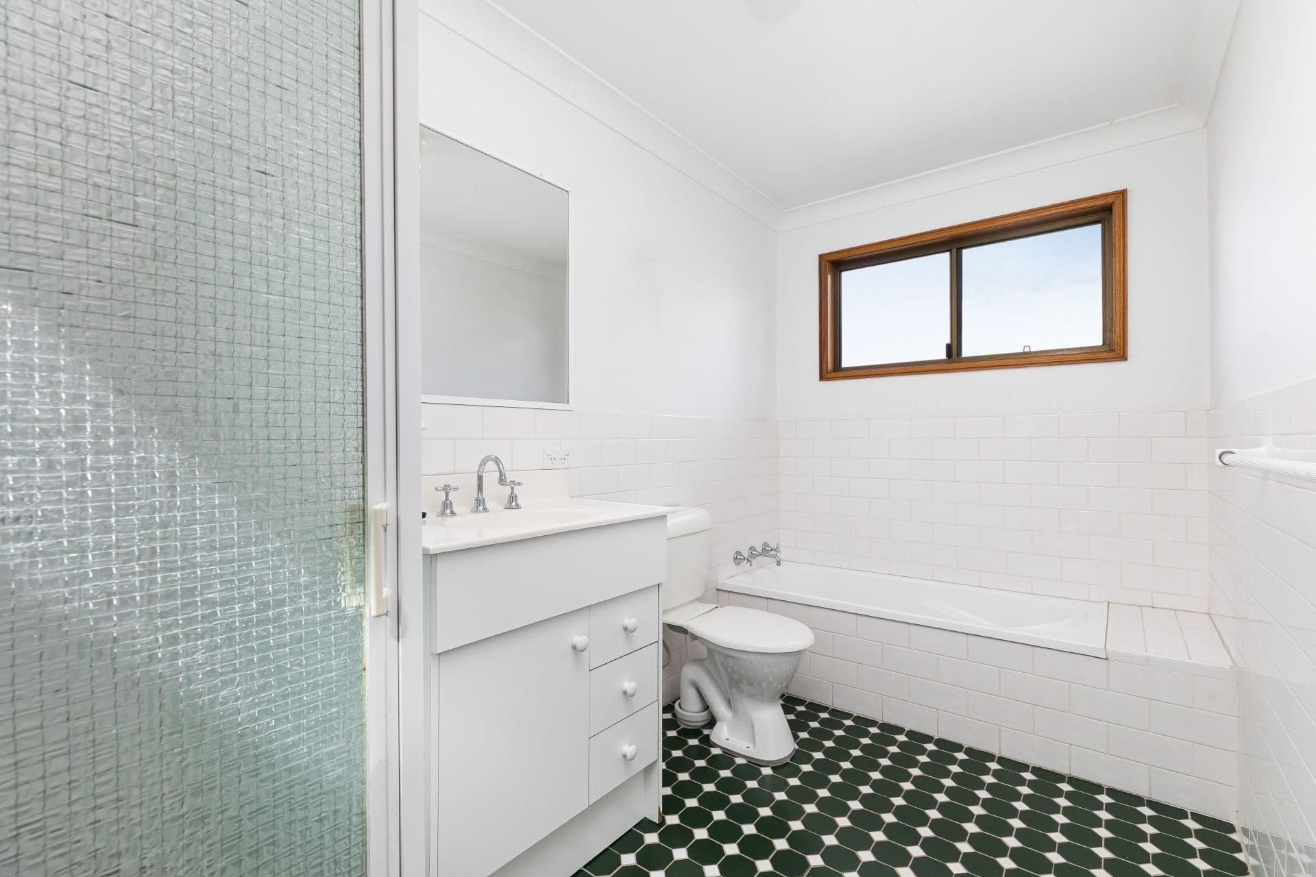 16 Cabramatta Road Woolooware NSW, Woolooware - Thumbnail 6
