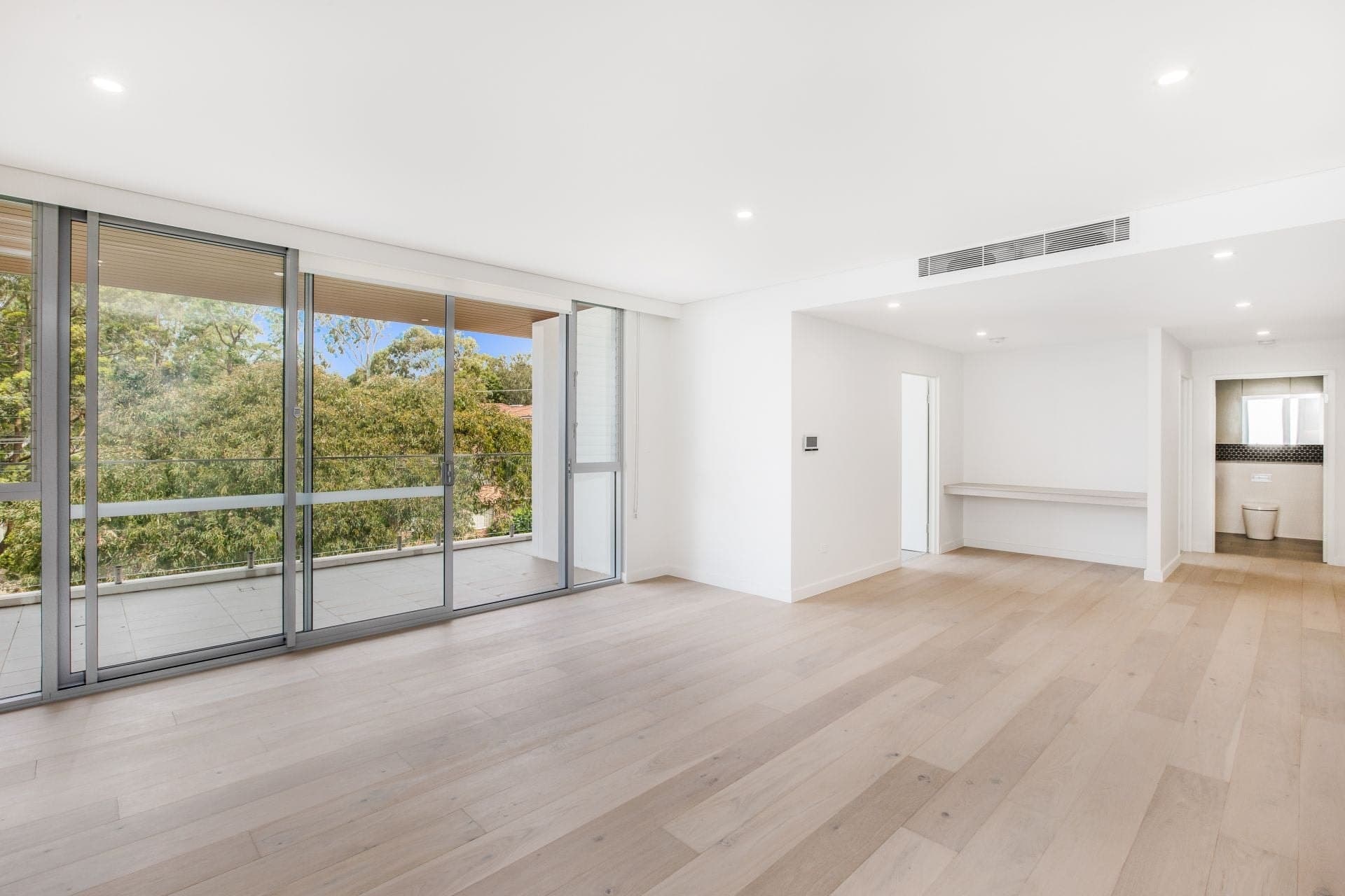 206/3 Dianella Street Caringbah NSW, Caringbah - Thumbnail 3