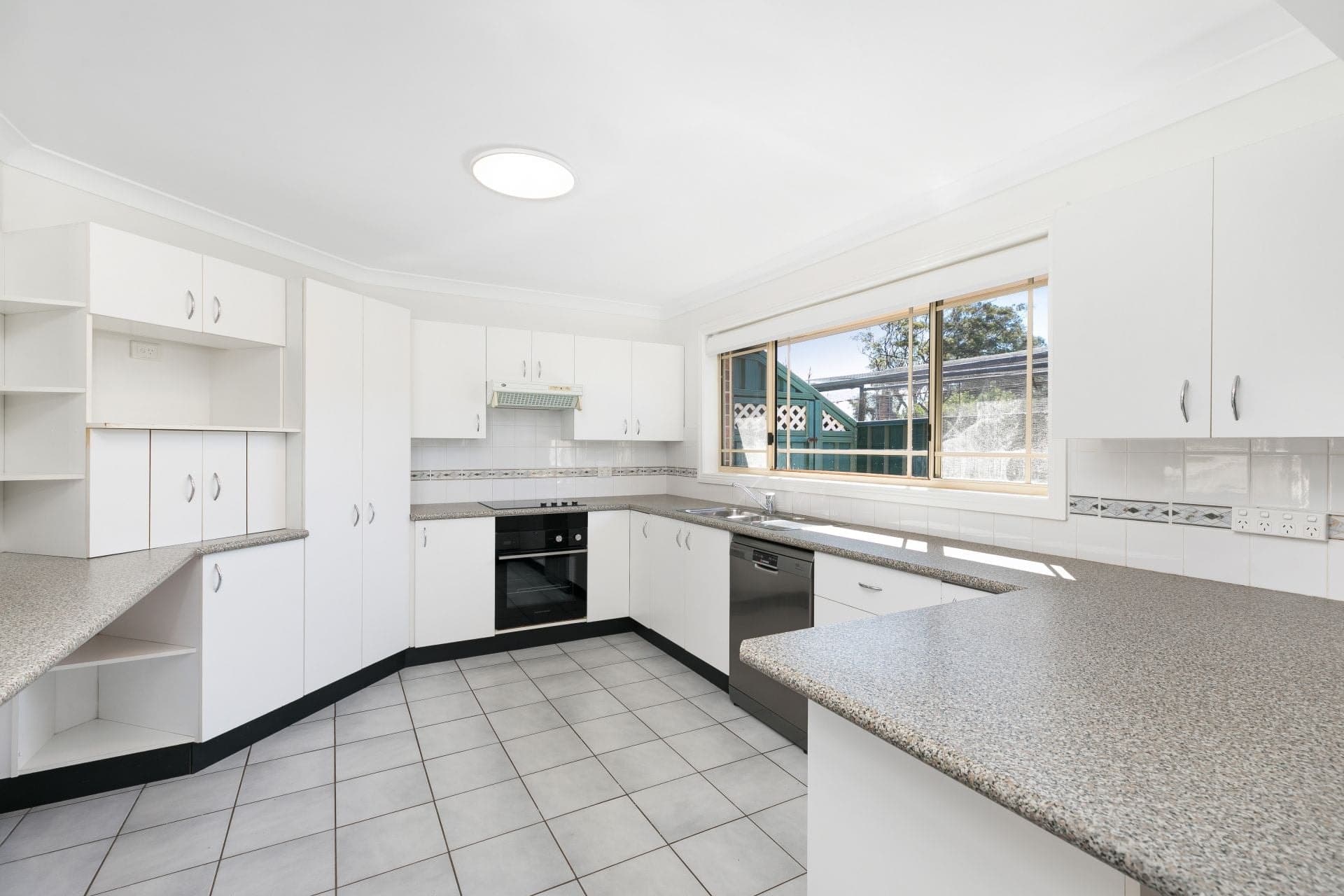 488A Port Hacking Road Caringbah South NSW, Caringbah South - Thumbnail 3