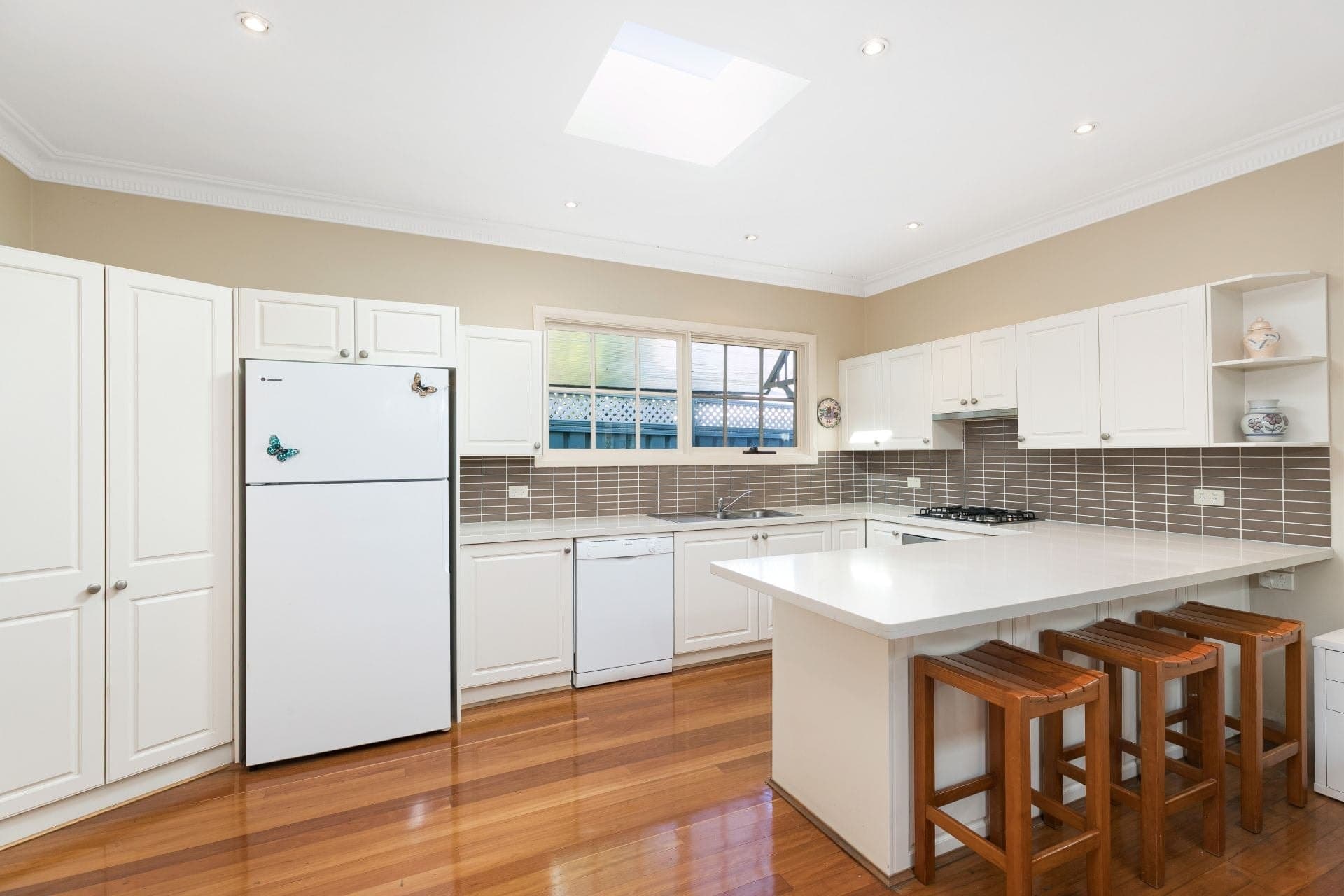 4 Seaforth Avenue Woolooware NSW, Woolooware - Thumbnail 4