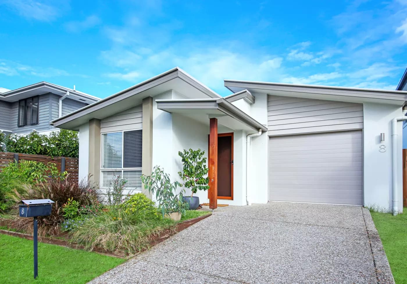 8 Emu Street, Mountain Creek, Tender - Thumbnail 2